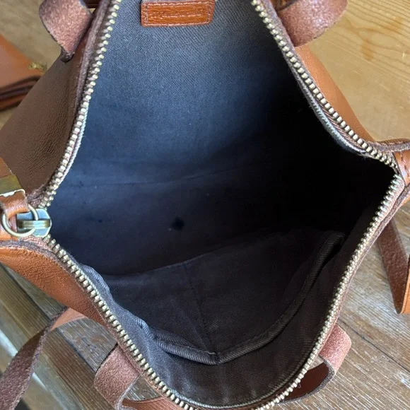 Madewell Cognac Leather Too Zip Crossbody Satchel - Picture 7 of 9
